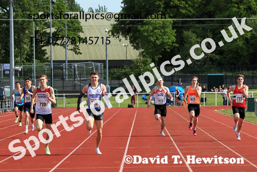 Men and Boys 400 metres, 2022 North Eastern Track and Field Champs., Middlesbrough. David T. Hewitson/Sports for All Pics